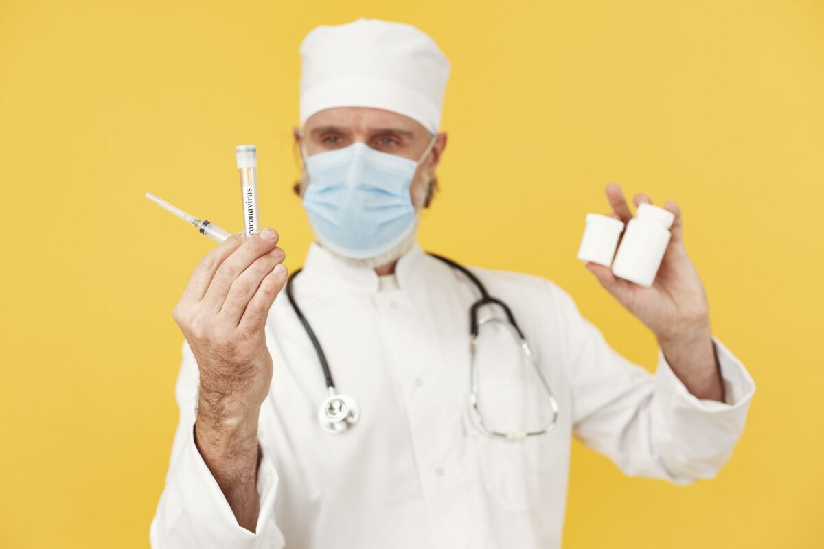 covid vs didier raoult hydroxychloroquine
